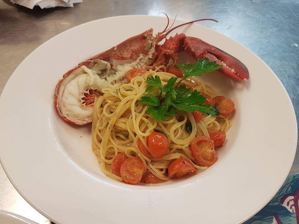 Spaghetti with lobster